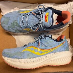 Saucony Blue and Yellow Athletic Shoes